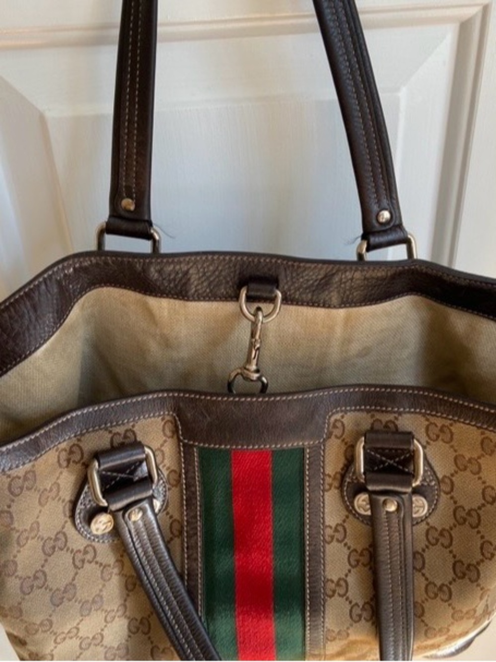 Gucci authentic vintage Canvas Tote with Leather Trim. - Picture 2 of 7